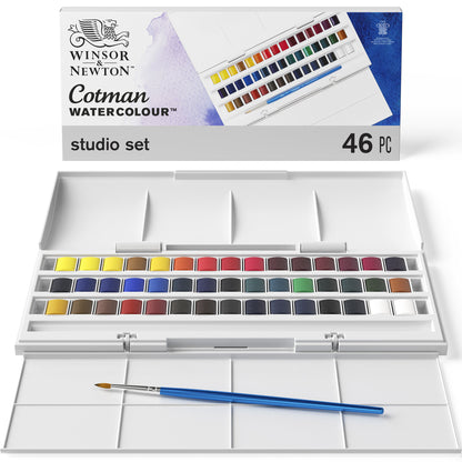 Cotman Watercolour Studio Set - 45 HALF PANS