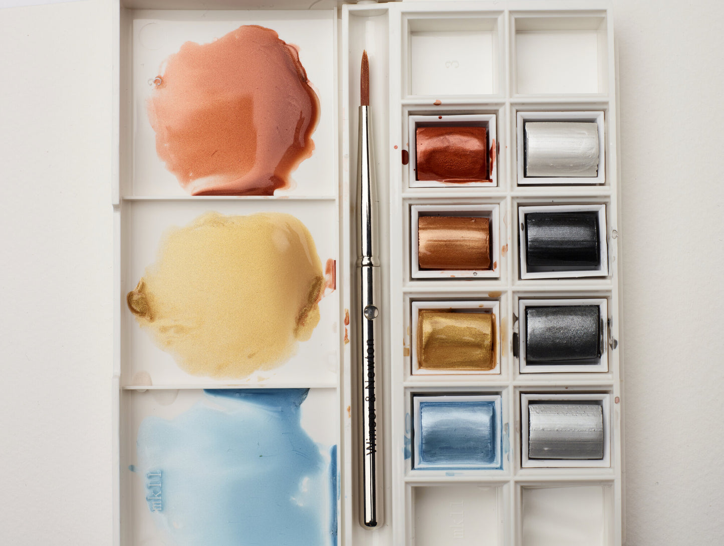 Cotman Watercolour 8 Half Pan Metallic Pocket Set
